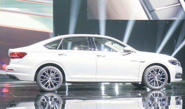 德甲将引进录影重播技术|开云电竞(图2) 开云电竞